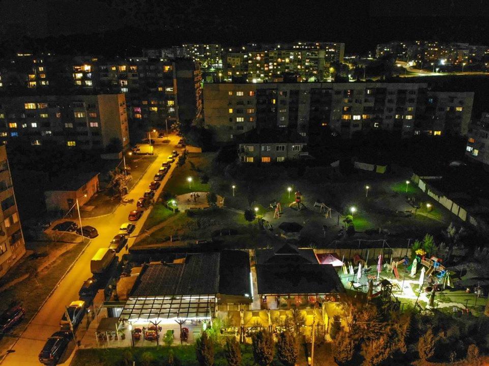 Апартамент Дани Apartament Dani Kazanlŭk 외부 사진
