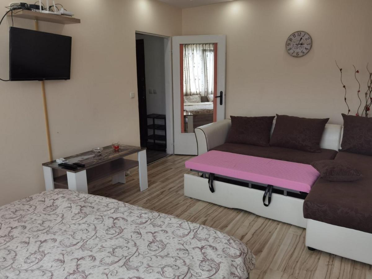 Апартамент Дани Apartament Dani Kazanlŭk 외부 사진